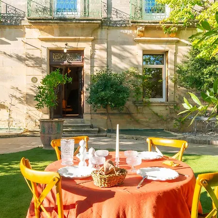 Domaine La Cournonsecoise Hotel 4*