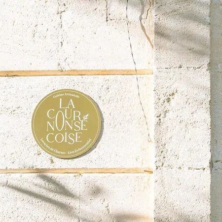 Hotel Domaine La Cournonsecoise Cournonsec